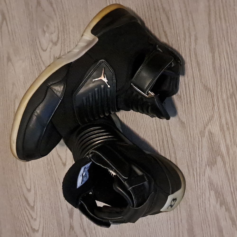 Jordan's - Picture 6 of 8